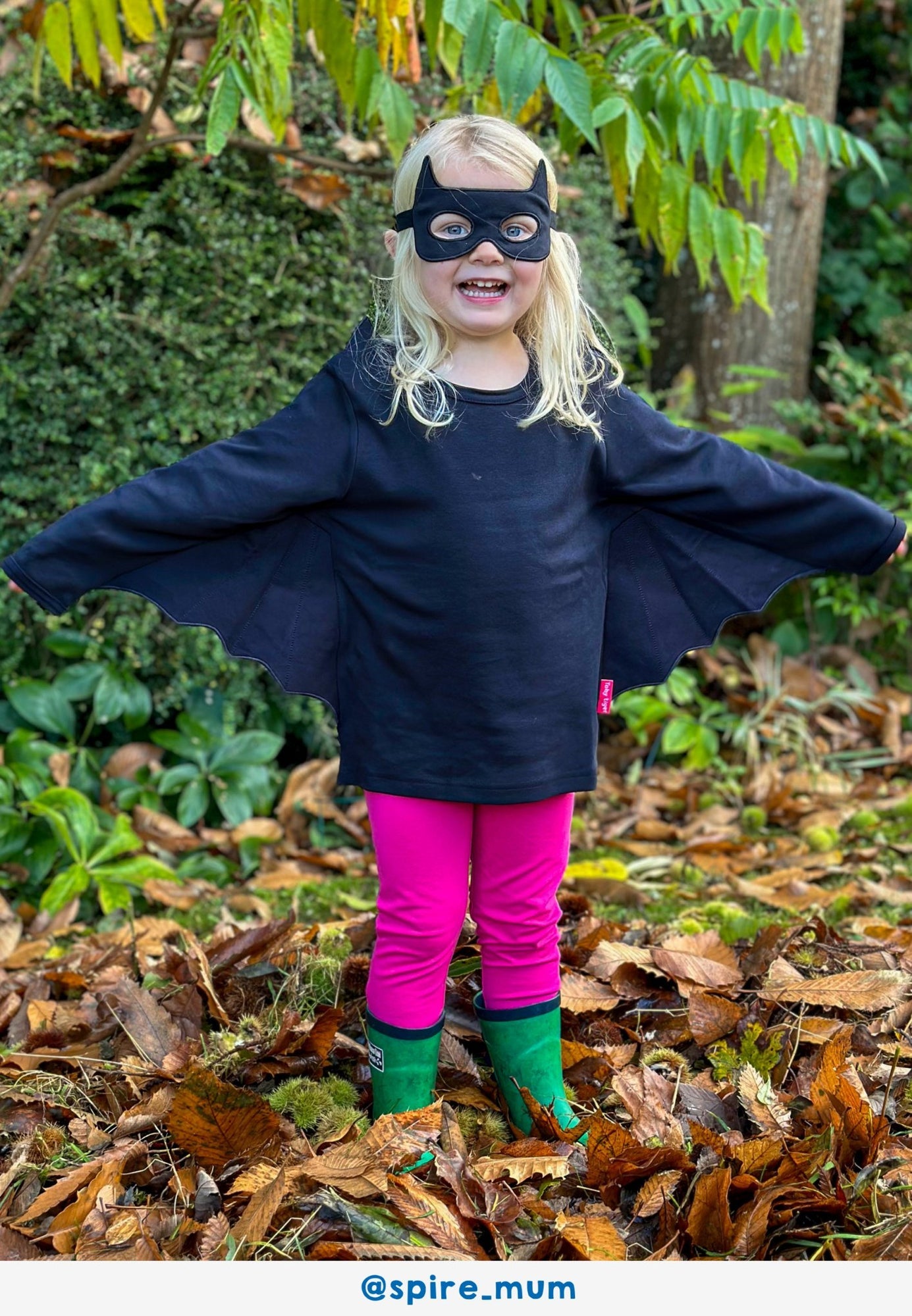 Organic Batwing T-Shirt & Mask Costume Set | Toby Tiger