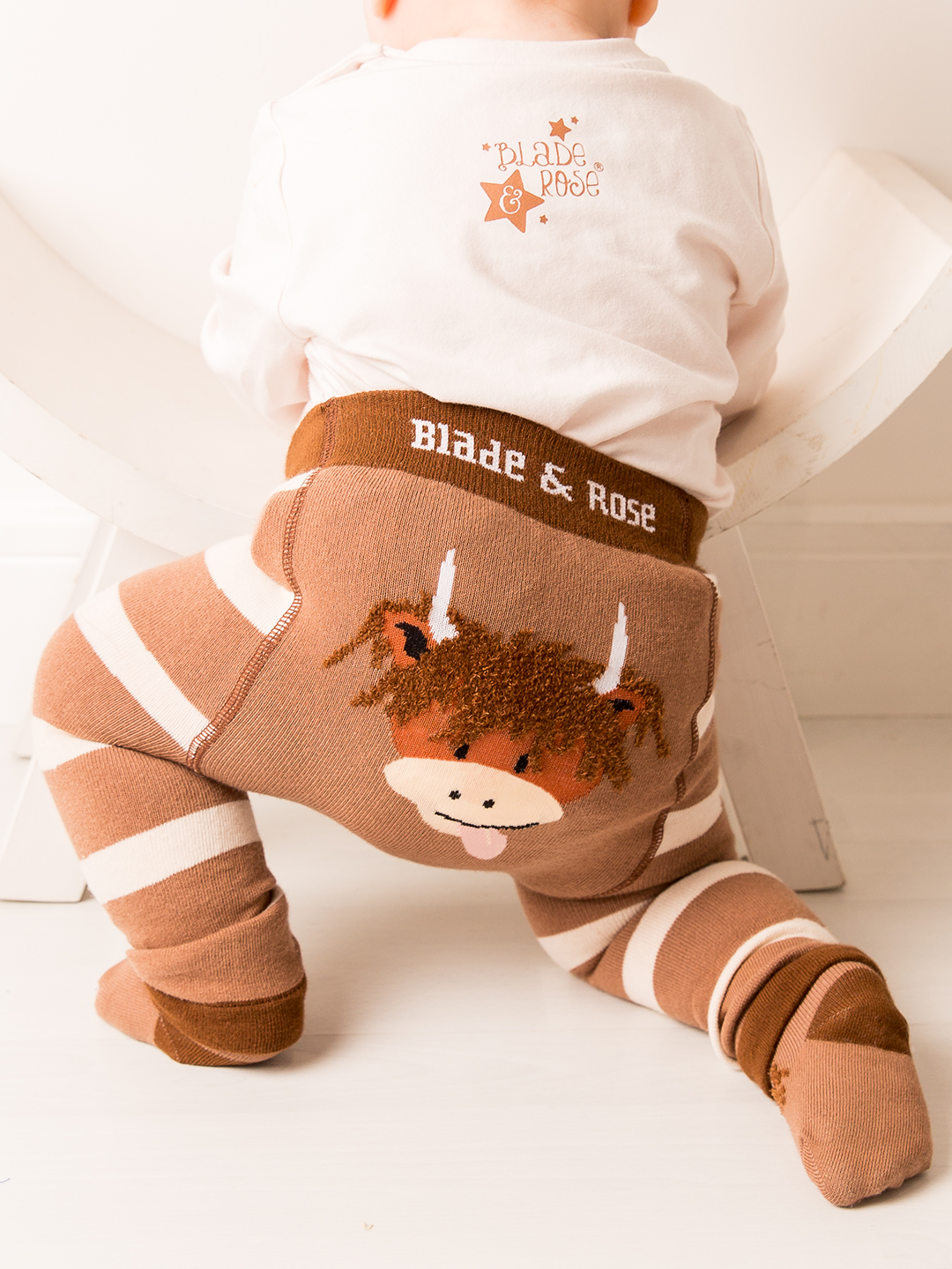 Neutral Highland Cow Leggings | Blade & Rose