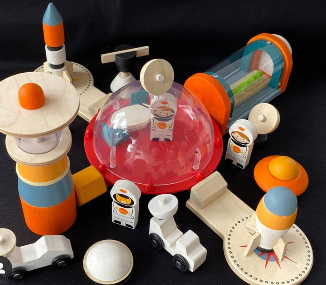 Life On Mars Set