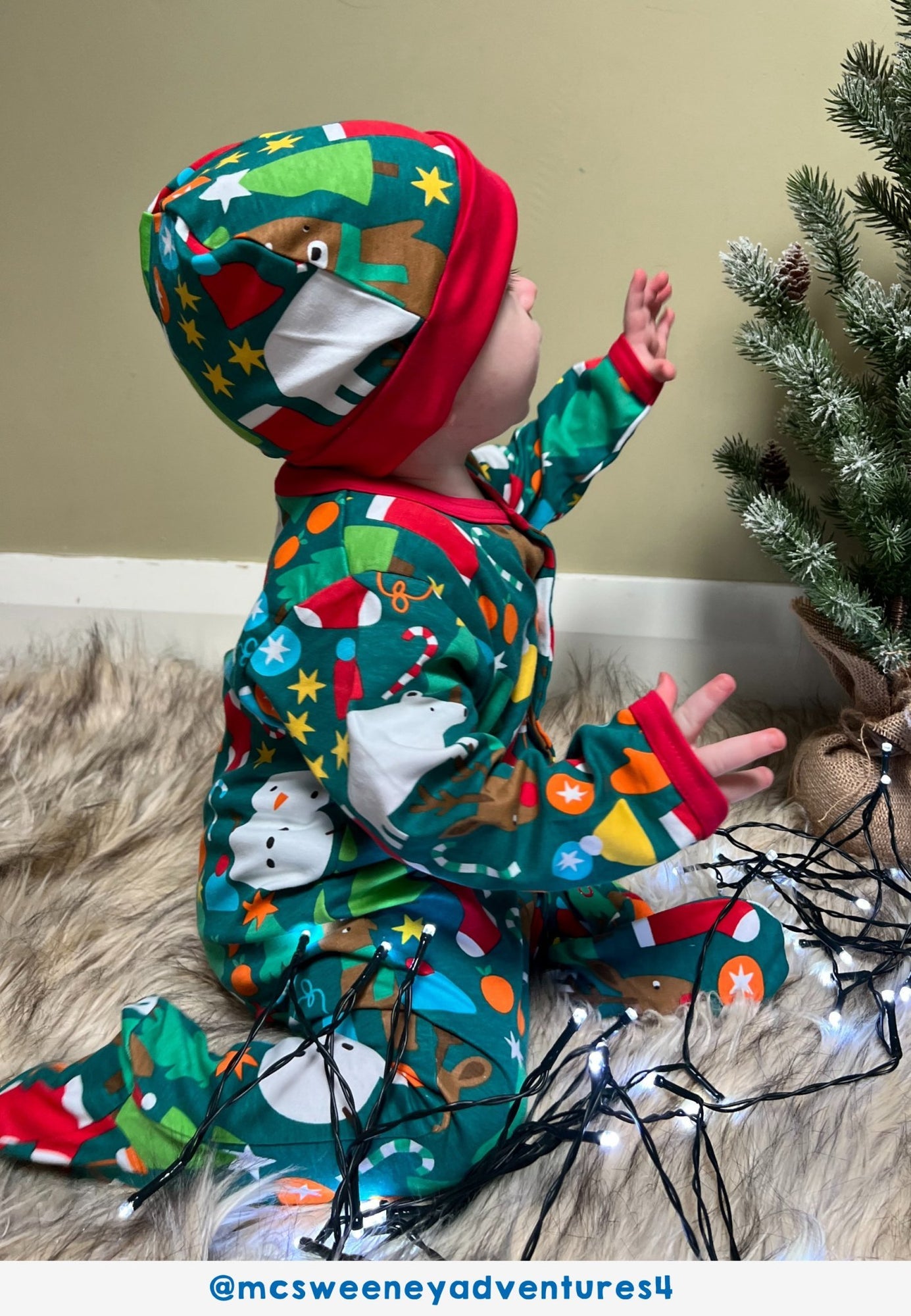 Organic Christmas Print Baby Gift Set | Toby Tiger